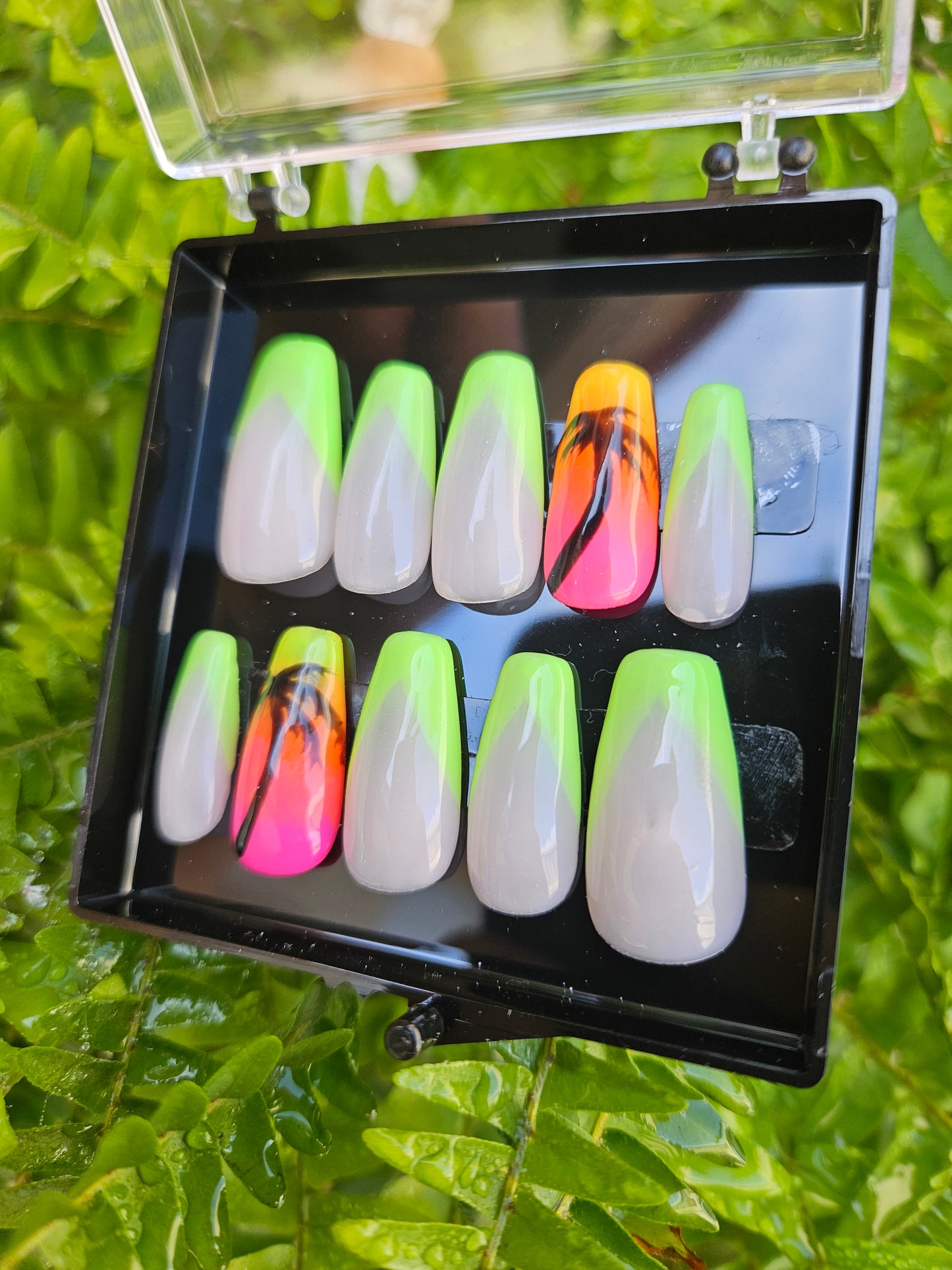 A Palm Tree Set π΄π
π©·π§‘π *Medium coffin*