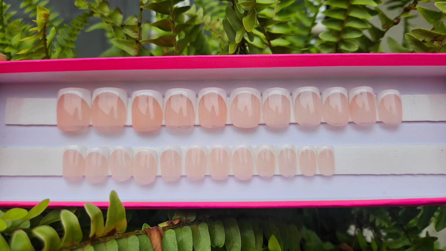 Classic french tip set