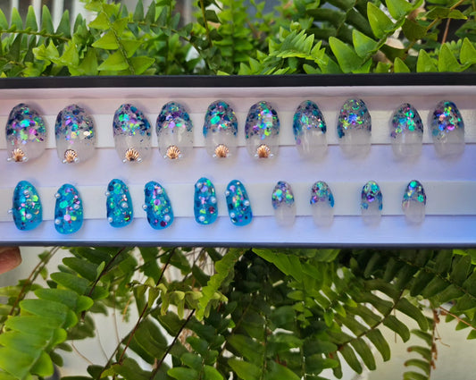 Mermaid nails 🧜‍♀️🐚🩵🪸✨️ short round - ready to ship