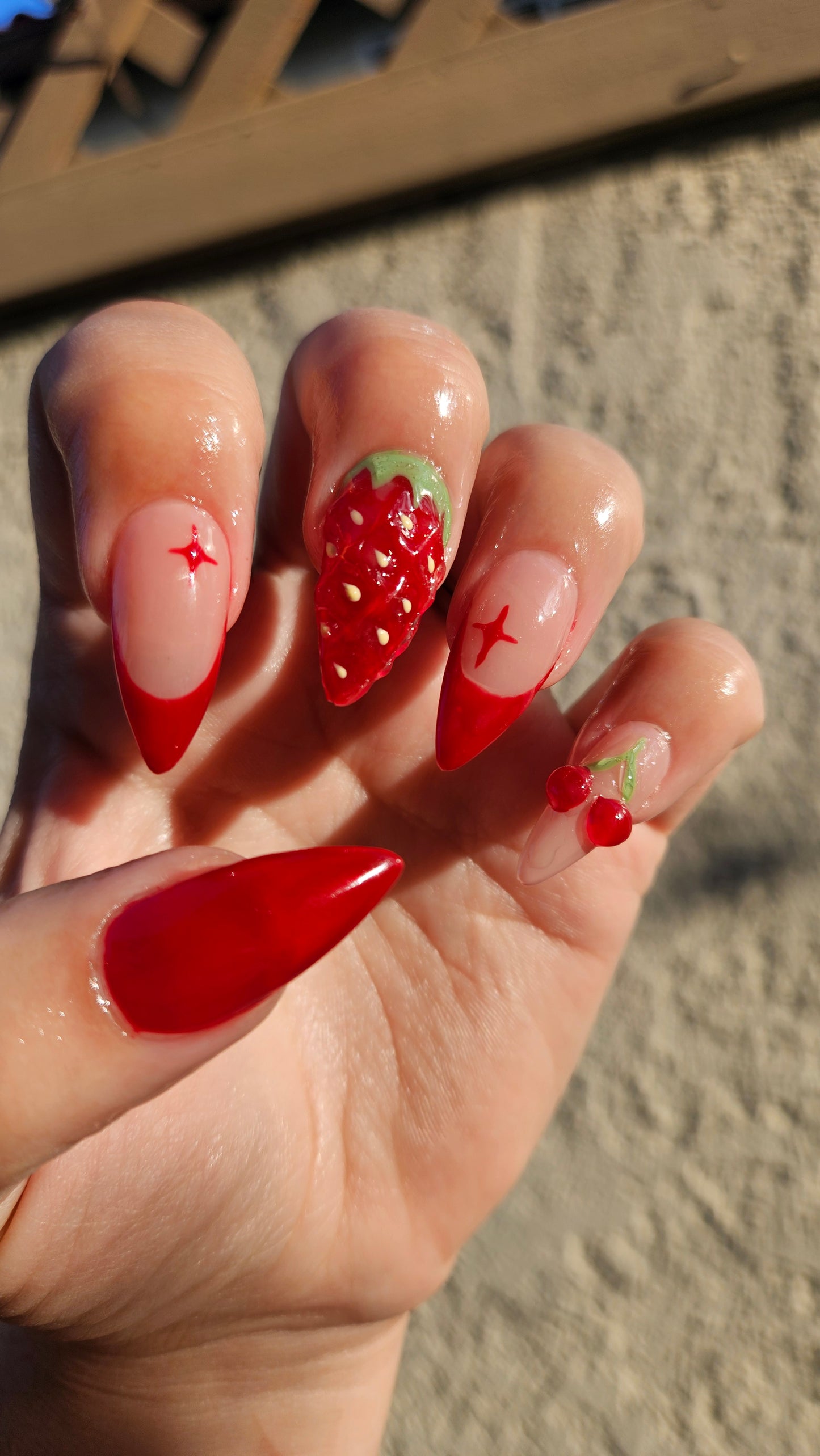 A 3D strawberry and cherry set  🍓🍒 (can make any shape and length you like) This is medium stiletto